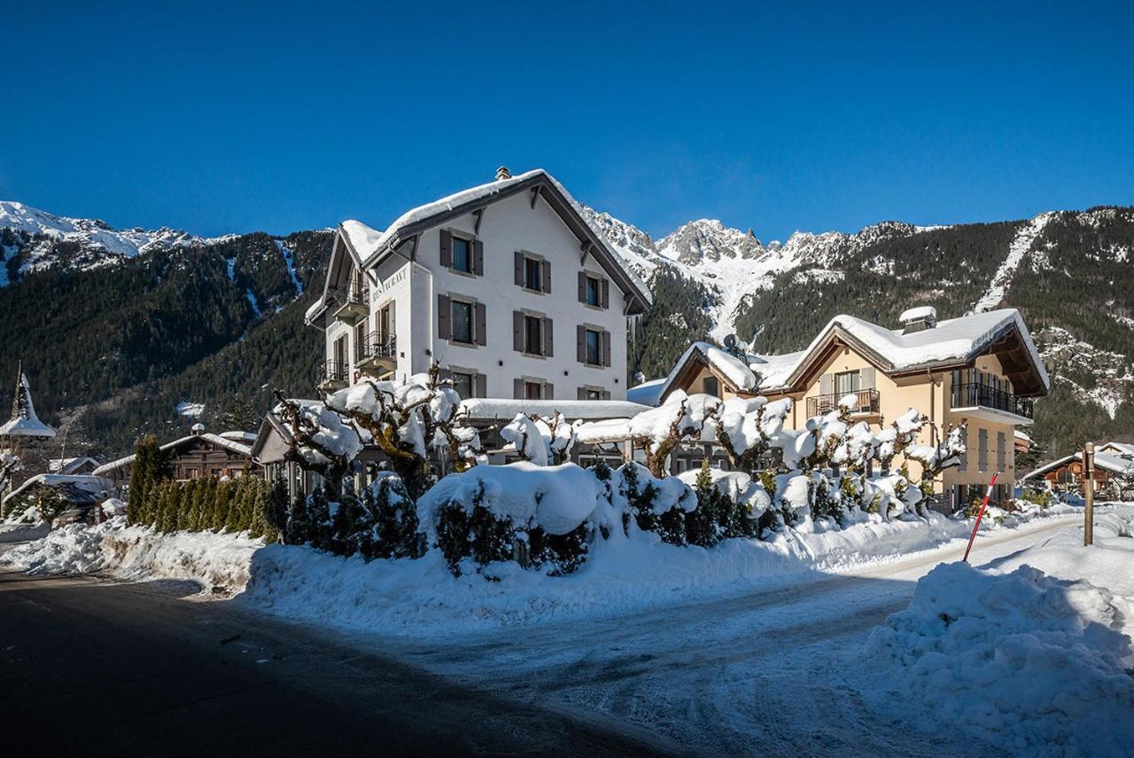 Eden Hotel, Apartments And Chalet Chamonix Les Praz Exterior photo