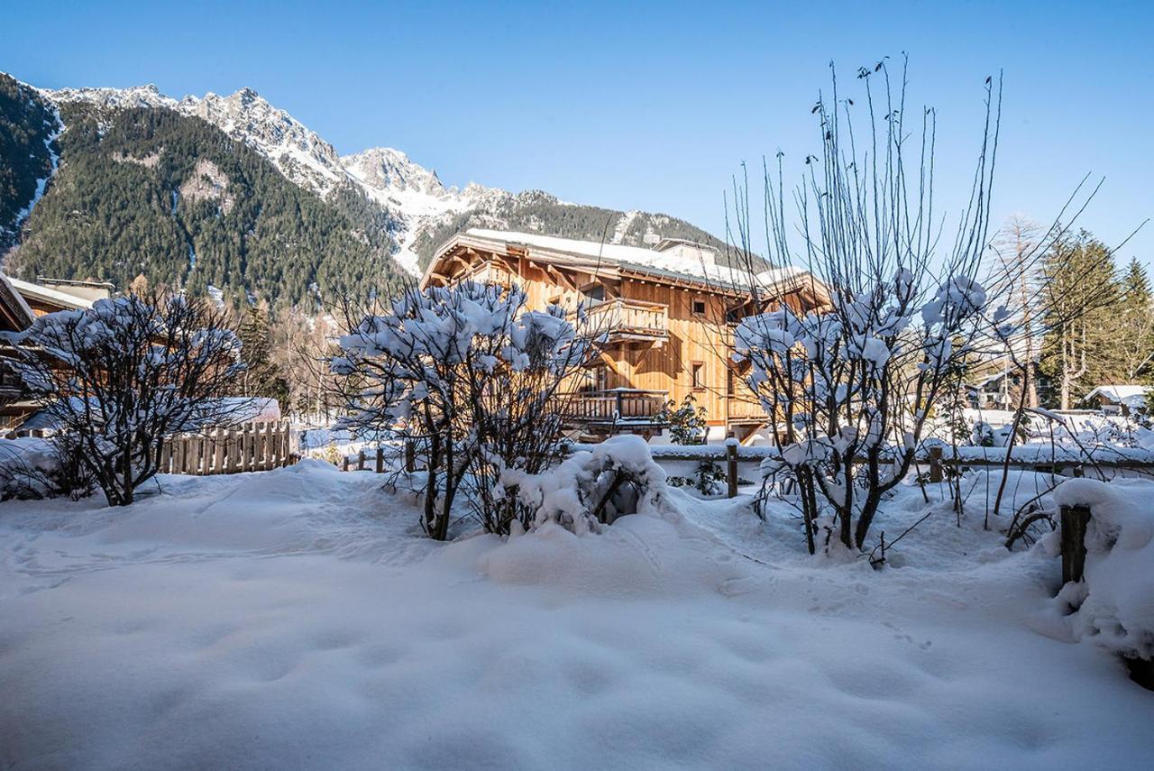 Eden Hotel, Apartments And Chalet Chamonix Les Praz Exterior photo