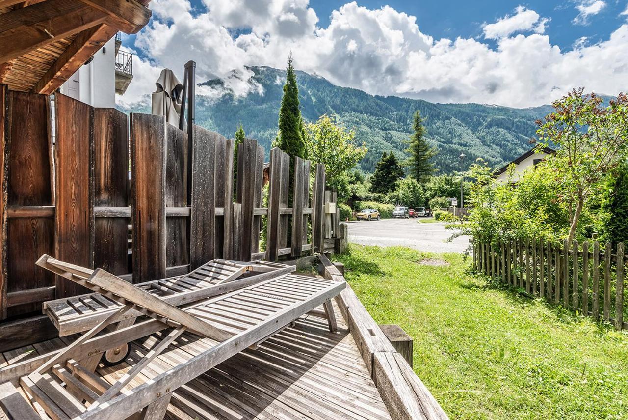 Eden Hotel, Apartments And Chalet Chamonix Les Praz Exterior photo